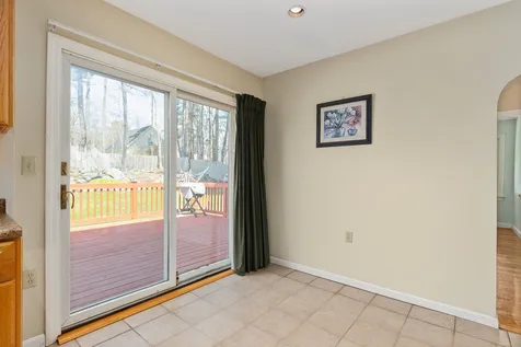 39 Taft Road Portsmouth NH 03801
