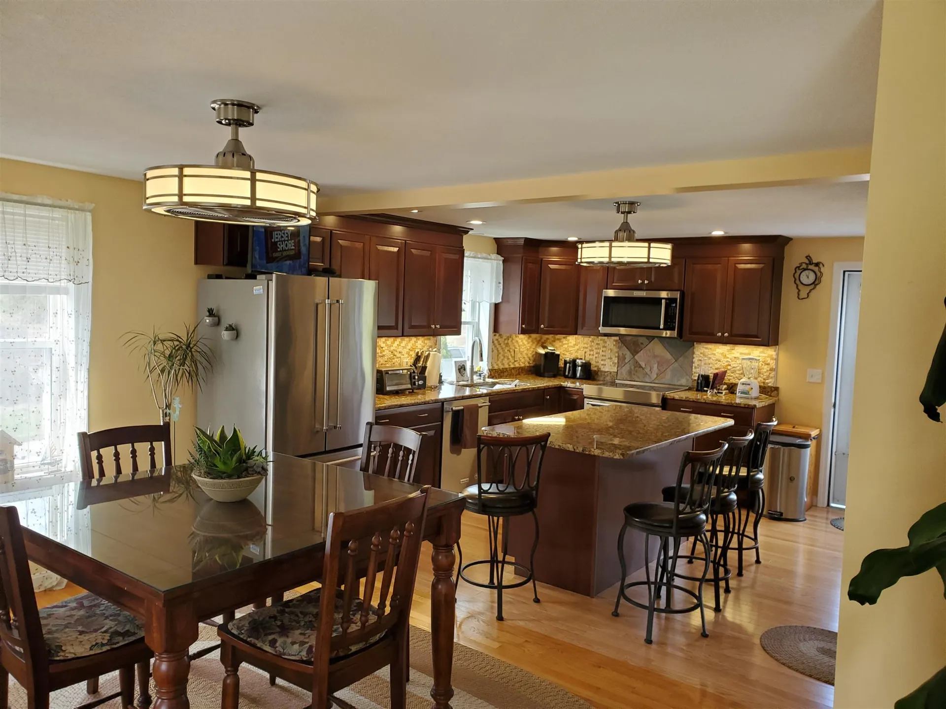 2 Shamrock Lane East Kingston NH 03827