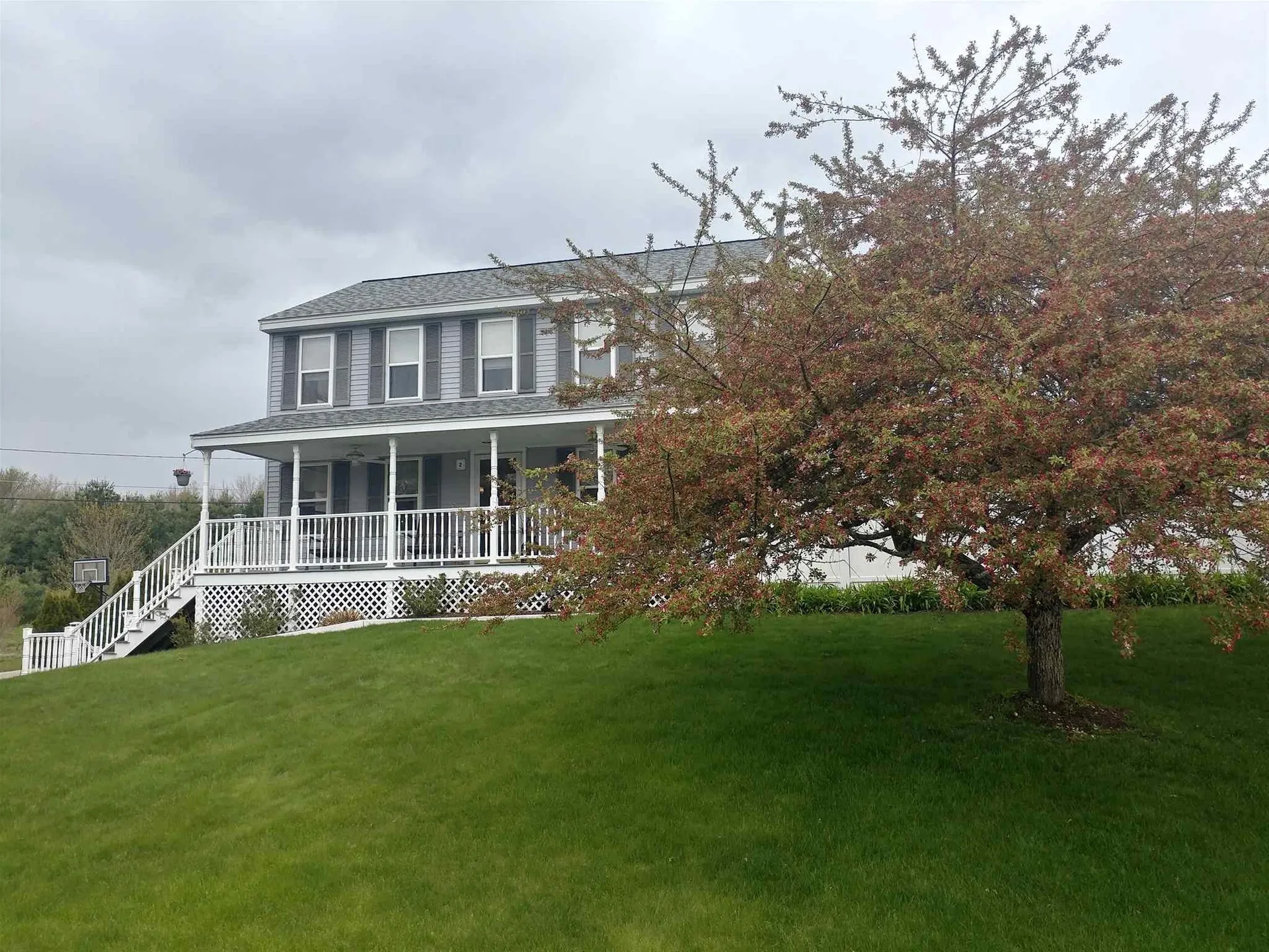 2 Shamrock Lane East Kingston NH 03827