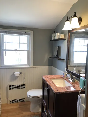 11 Maple Street Brattleboro VT 05301