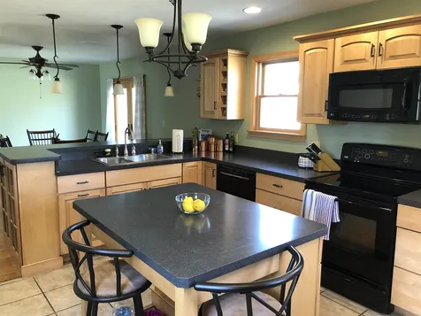 11 Maple Street Brattleboro VT 05301