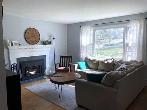 11 Maple Street Brattleboro VT 05301