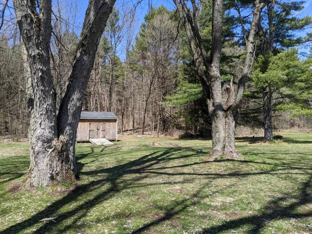 14 Jonzetta Court Milton VT 05468