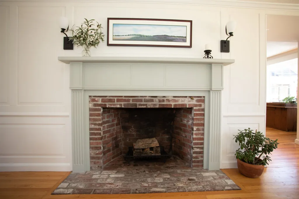 41 Indian Rock Road Nashua NH 03063