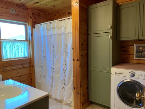 2733 West Shore Road Alburgh VT 05440