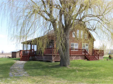 2733 West Shore Road Alburgh VT 05440