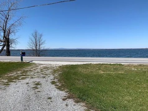 2733 West Shore Road Alburgh VT 05440