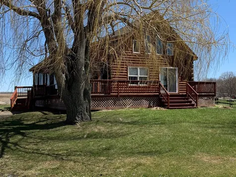 2733 West Shore Road Alburgh VT 05440