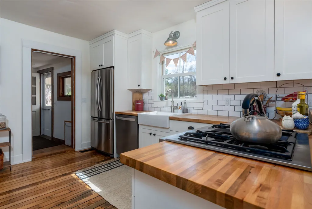 117 Adams Mill Road Stowe VT 05672