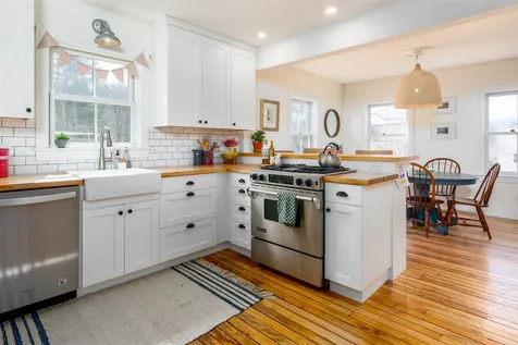 117 Adams Mill Road Stowe VT 05672