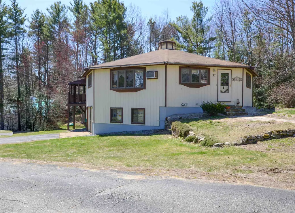 22 Strafford Road Rochester NH 03867