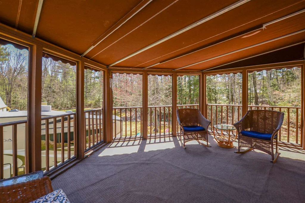 22 Strafford Road Rochester NH 03867