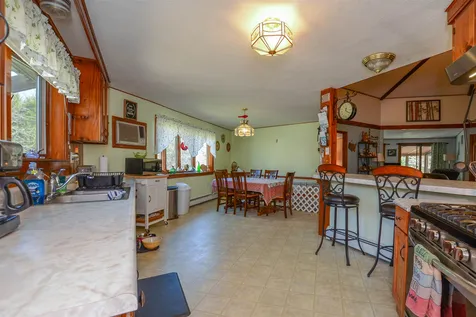 22 Strafford Road Rochester NH 03867