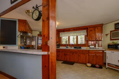 22 Strafford Road Rochester NH 03867