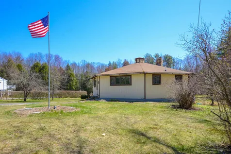 22 Strafford Road Rochester NH 03867