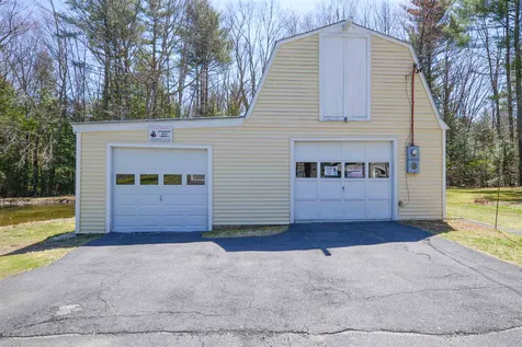 22 Strafford Road Rochester NH 03867