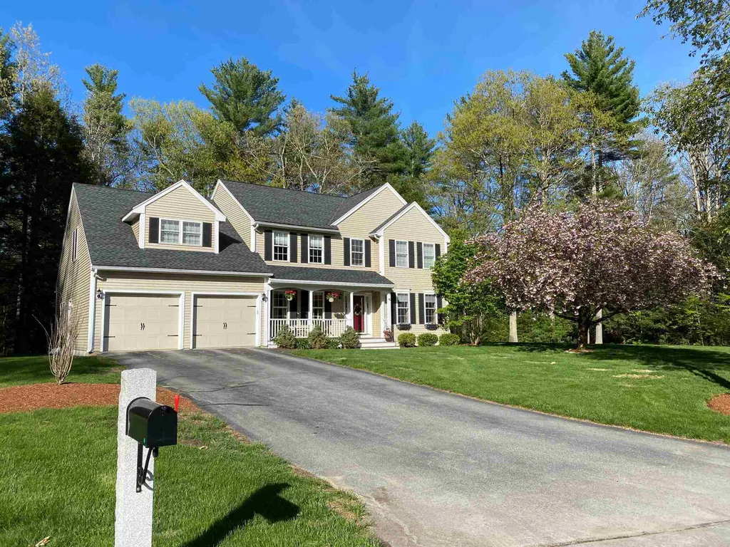 7 Rimmon Court Merrimack NH 03054