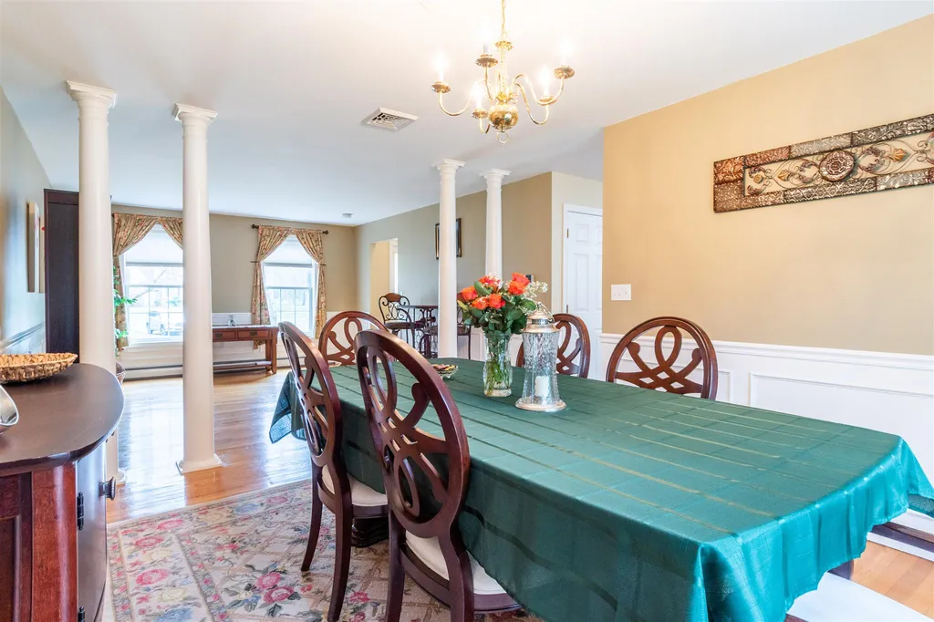 7 Rimmon Court Merrimack NH 03054