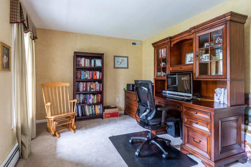 7 Rimmon Court Merrimack NH 03054