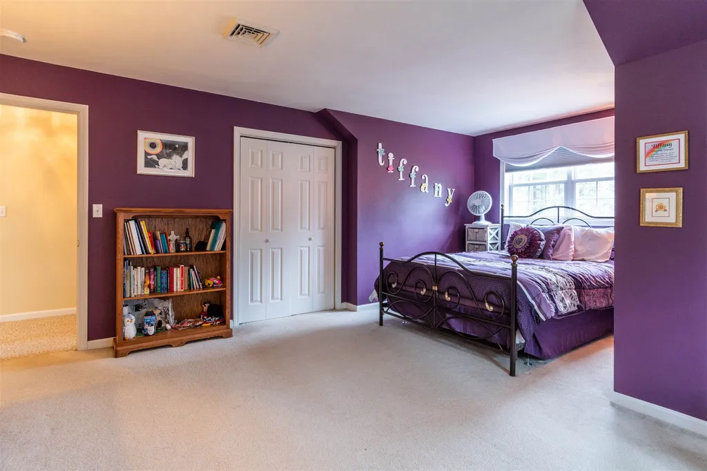 7 Rimmon Court Merrimack NH 03054