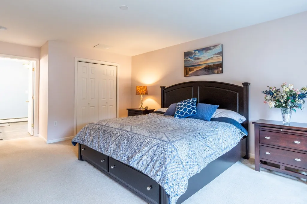 7 Rimmon Court Merrimack NH 03054