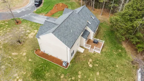 7 Rimmon Court Merrimack NH 03054