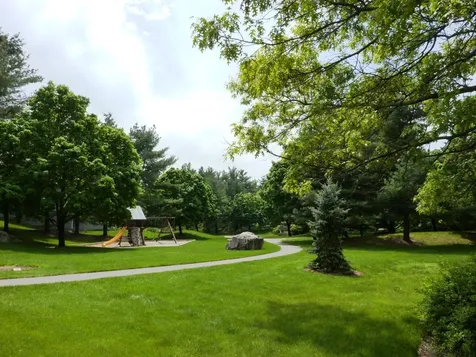 30-305 Ledgewood Hills Drive Nashua NH 03062