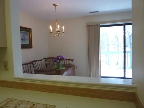 30-305 Ledgewood Hills Drive Nashua NH 03062