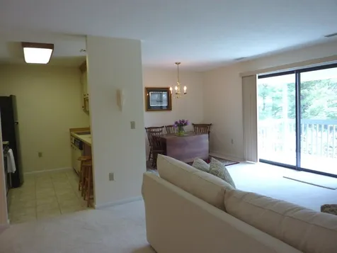 30-305 Ledgewood Hills Drive Nashua NH 03062