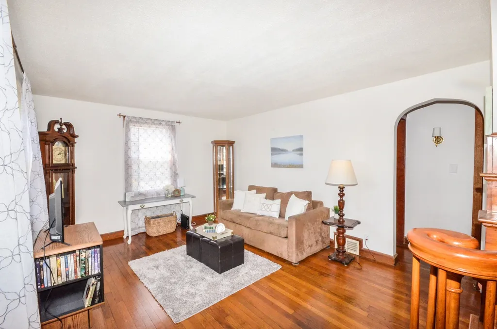134 Longwood Avenue Manchester NH 03103