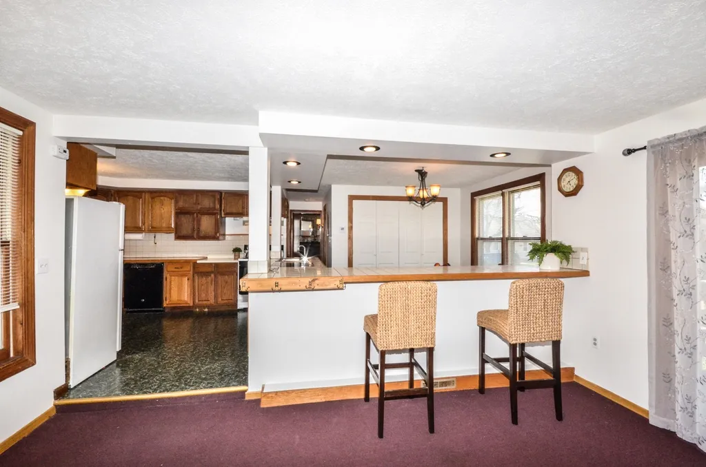 134 Longwood Avenue Manchester NH 03103