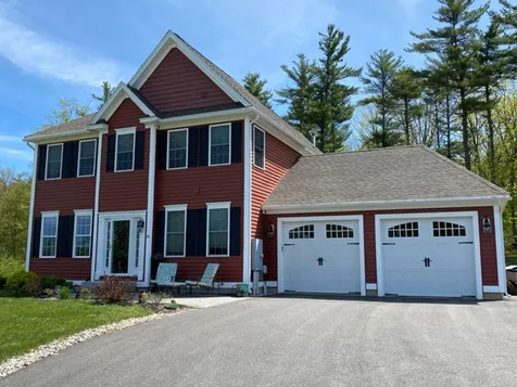 76 Nathaniel Way Auburn NH 03032