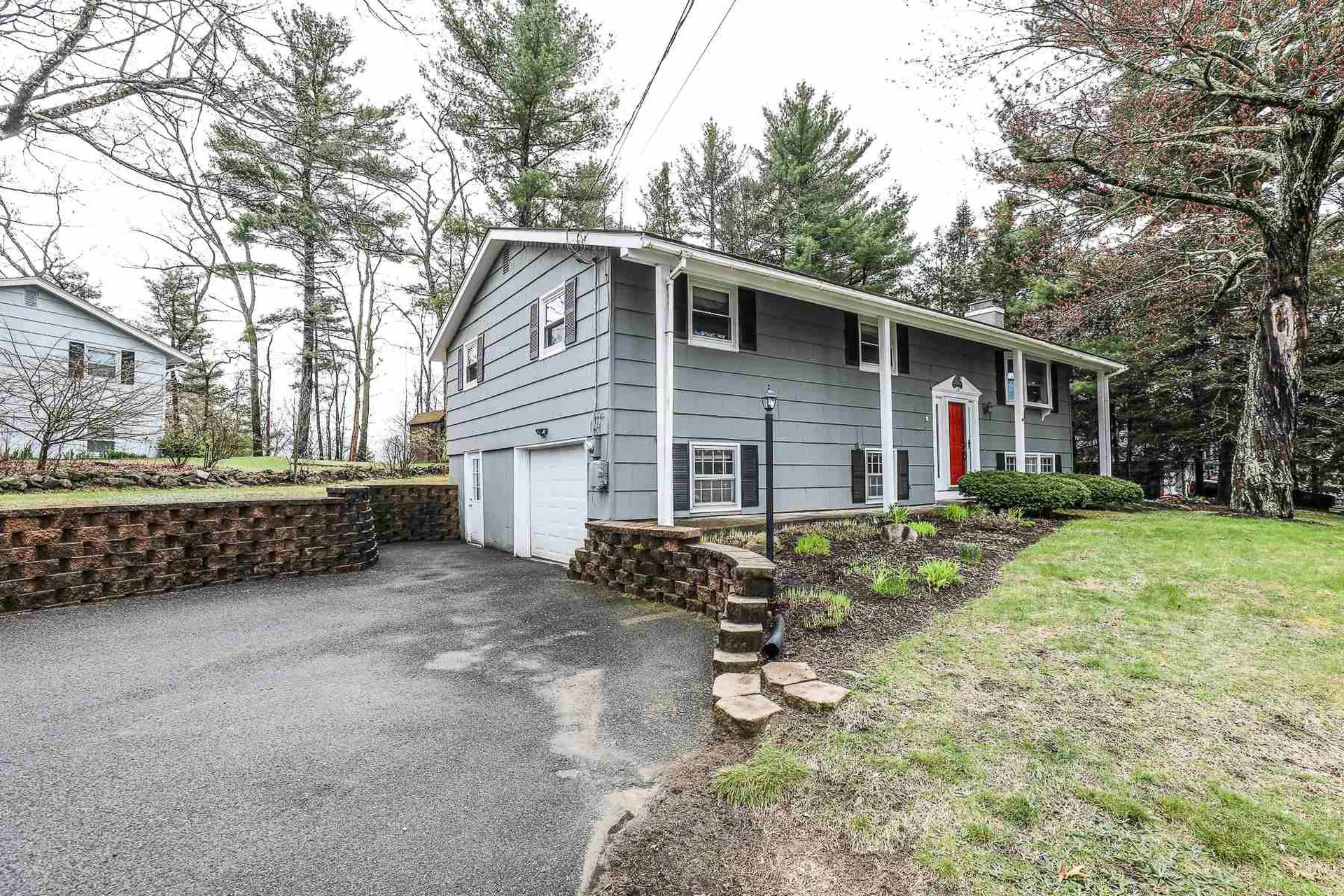 3 Norwich Road Nashua NH 03062