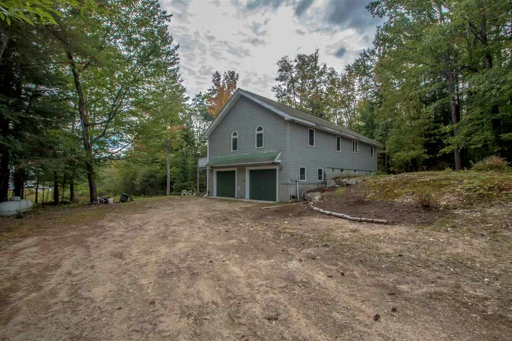 2406 Green Hill Road Chatham NH 03813