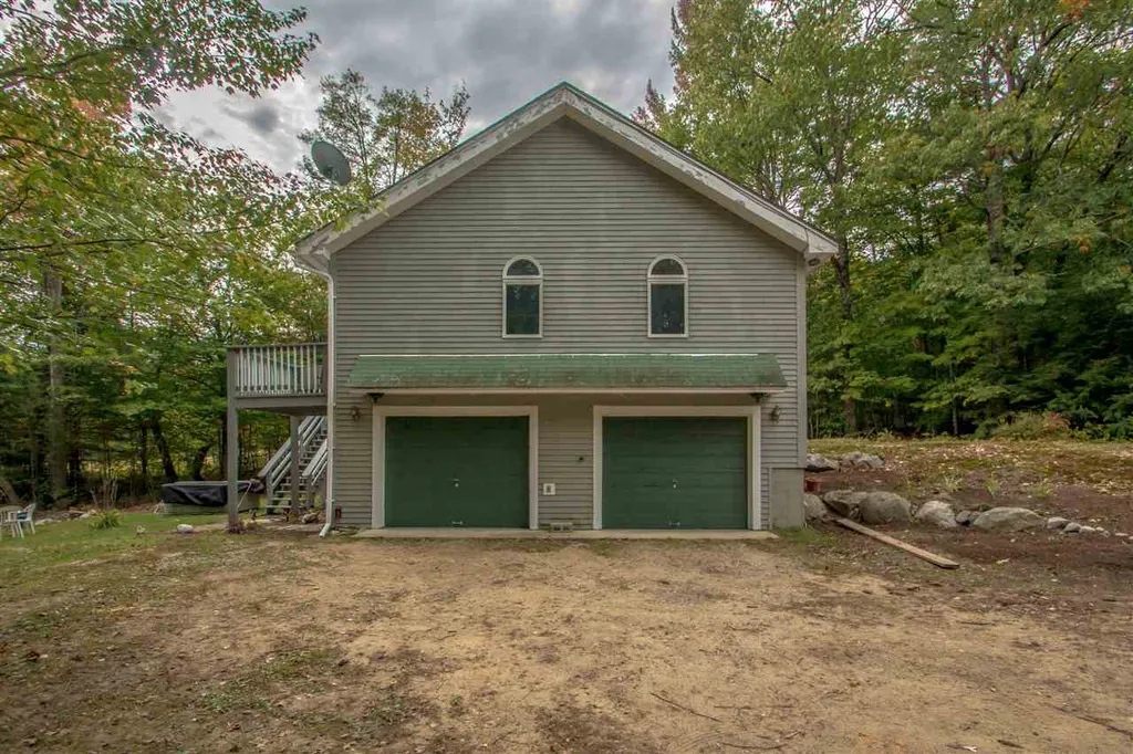 2406 Green Hill Road Chatham NH 03813