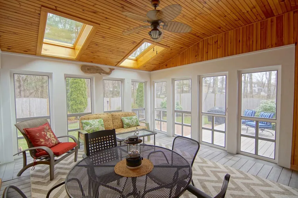 24 Vanderpool Drive Hampton NH 03842