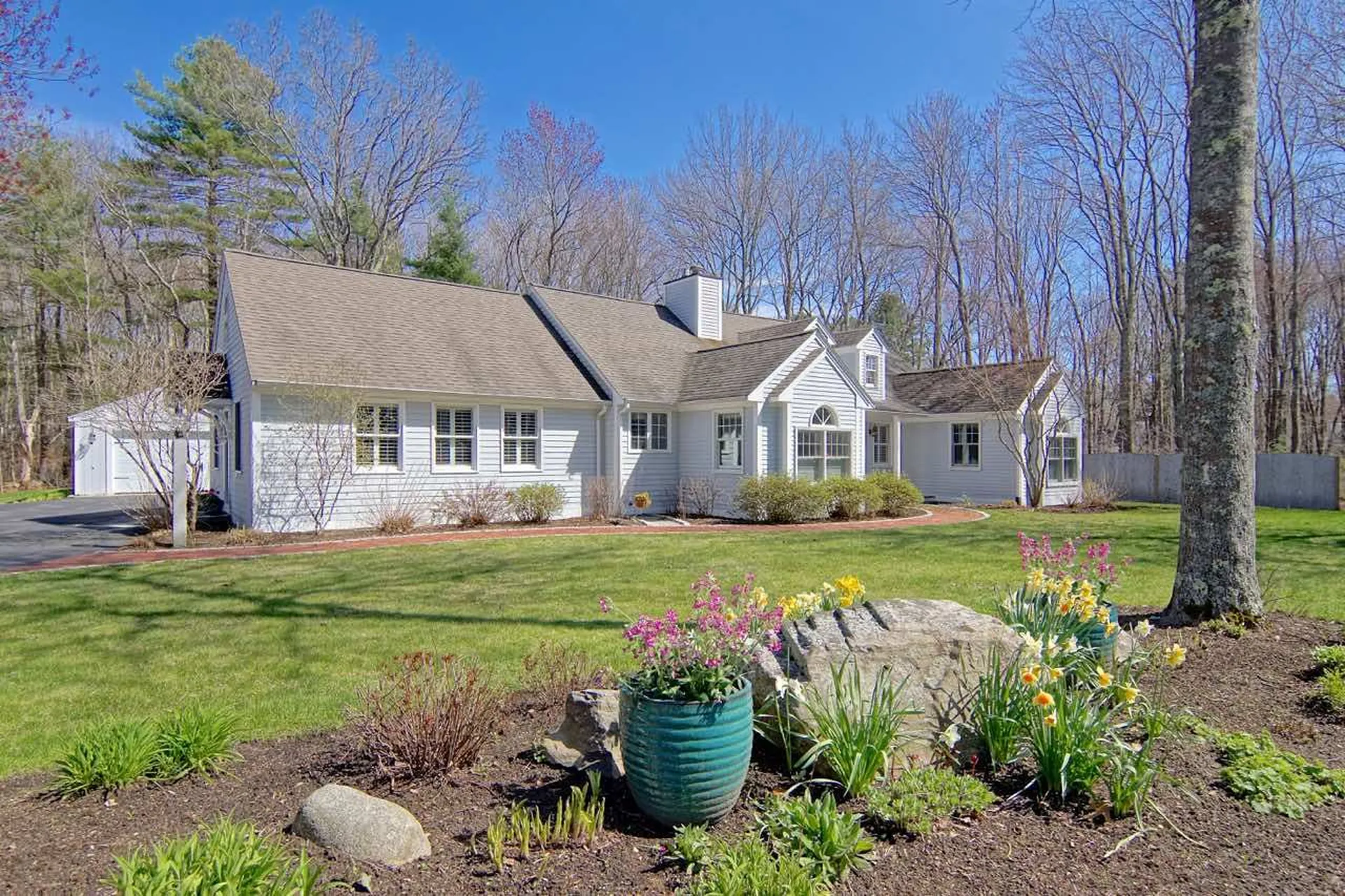 24 Vanderpool Drive Hampton NH 03842