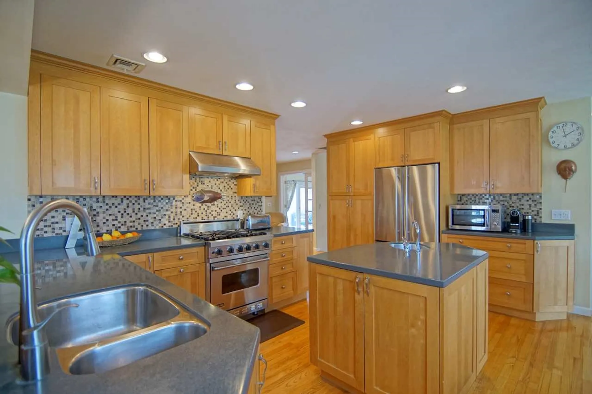 24 Vanderpool Drive Hampton NH 03842