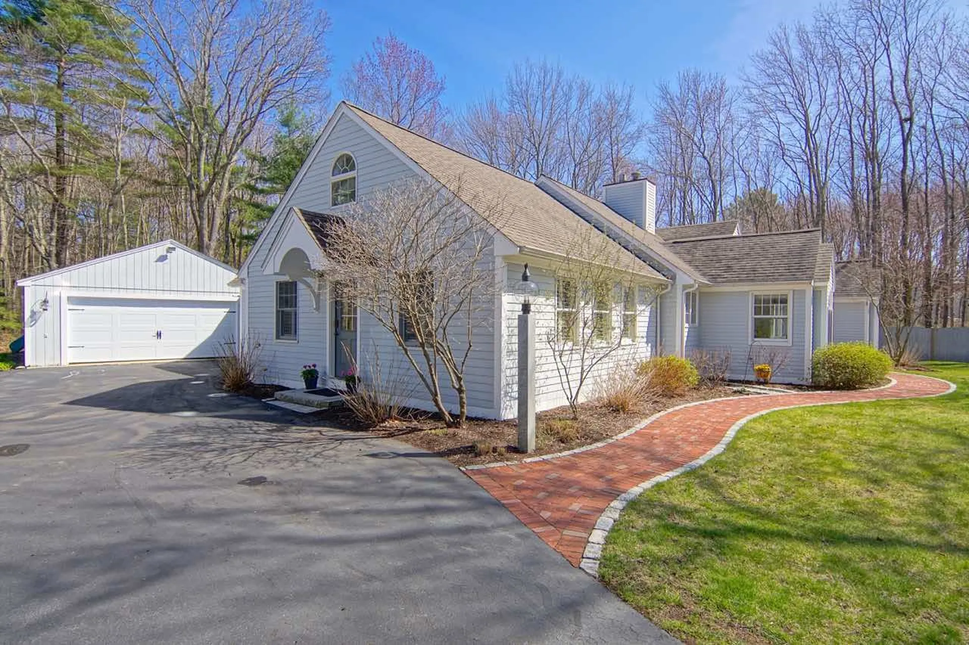 24 Vanderpool Drive Hampton NH 03842