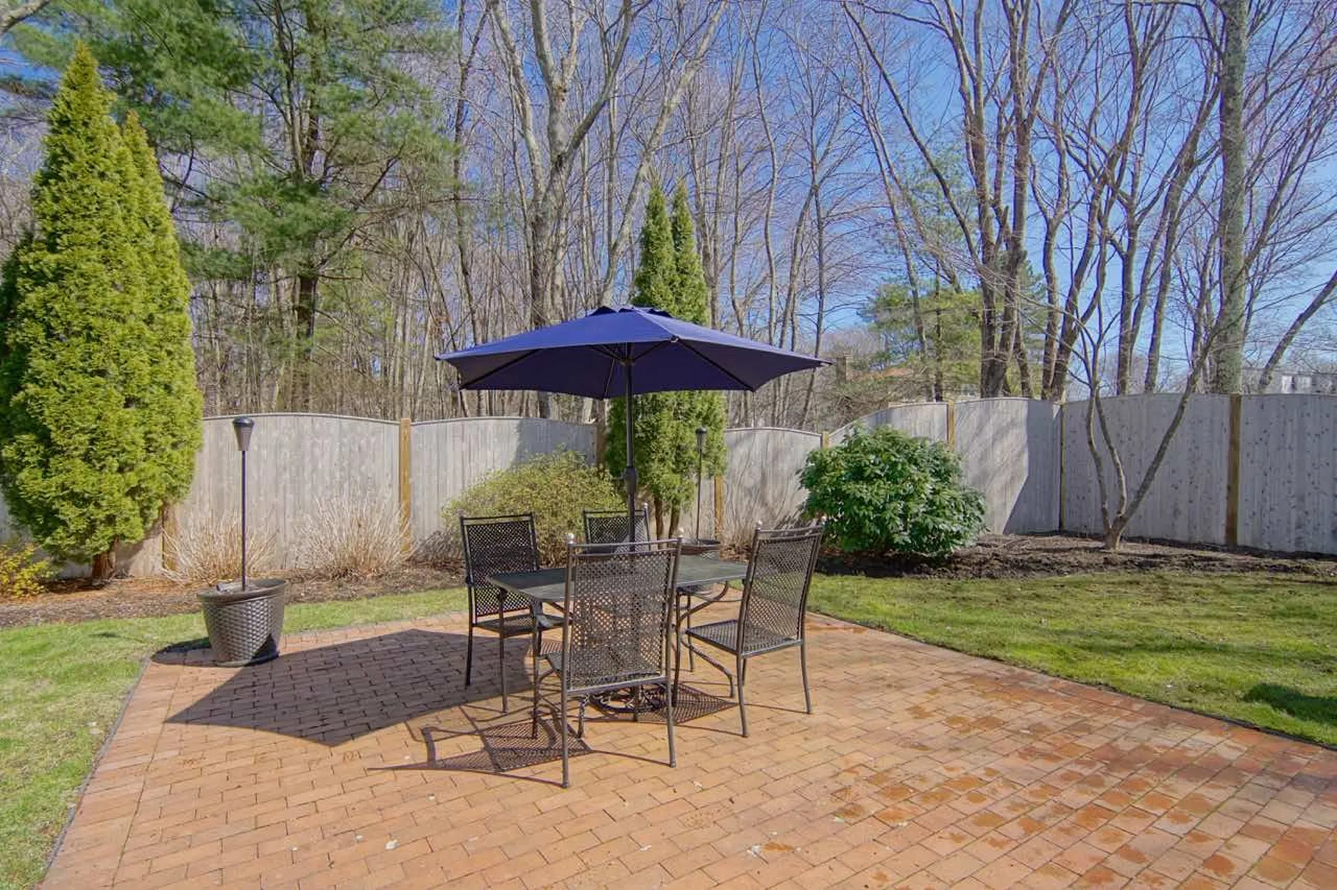 24 Vanderpool Drive Hampton NH 03842
