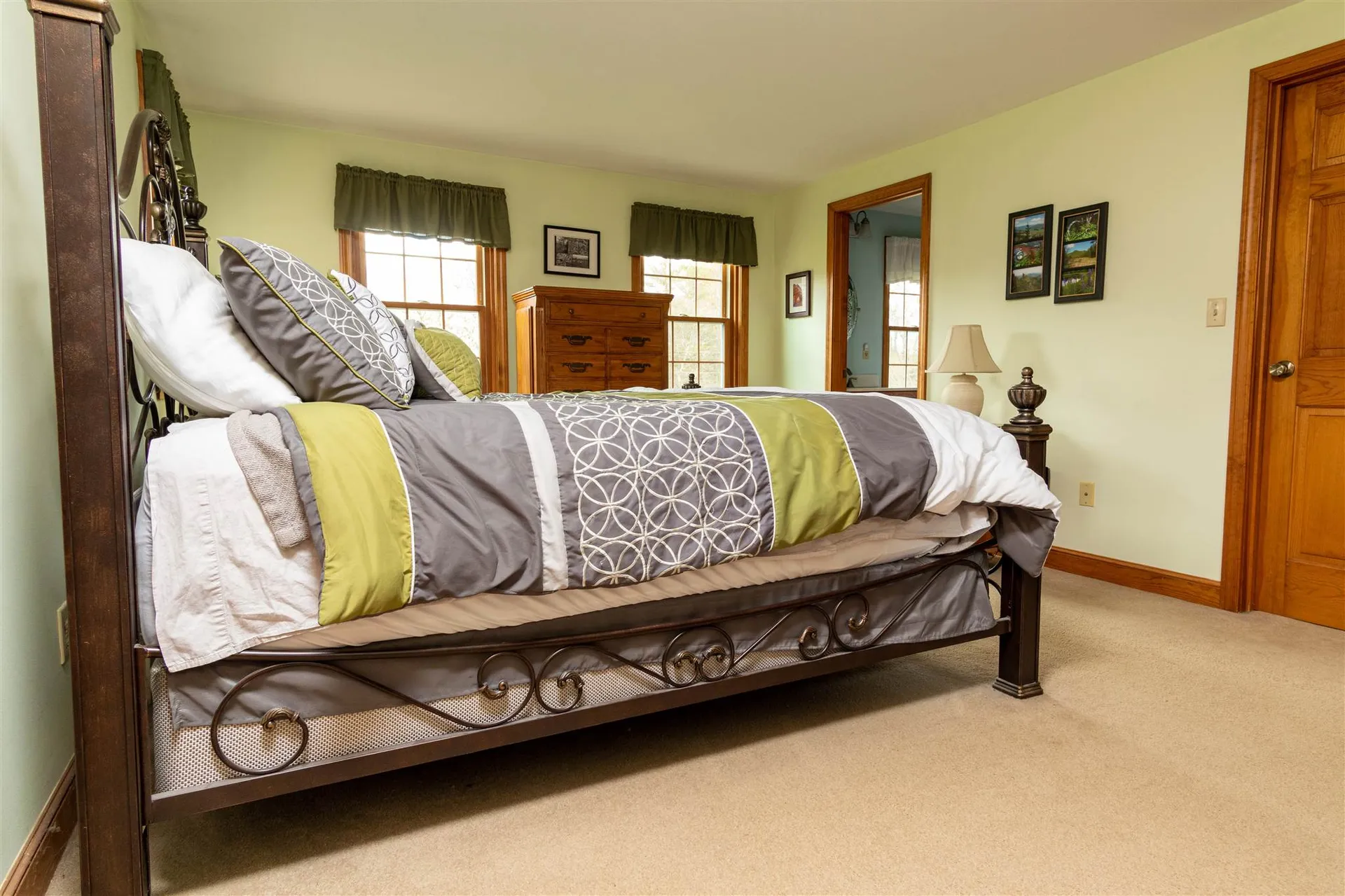 2 Washington Way Kingston NH 03848
