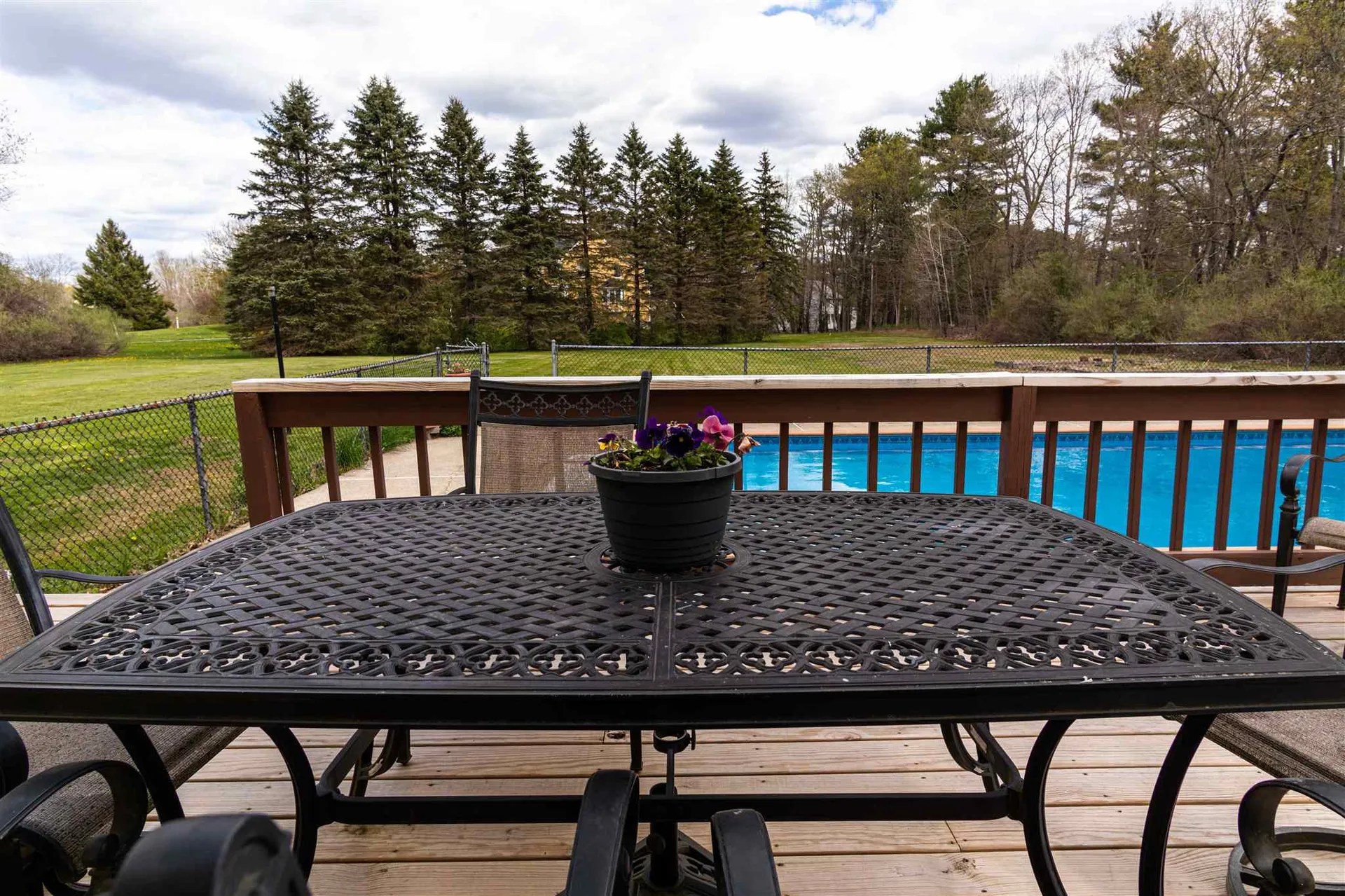 2 Washington Way Kingston NH 03848