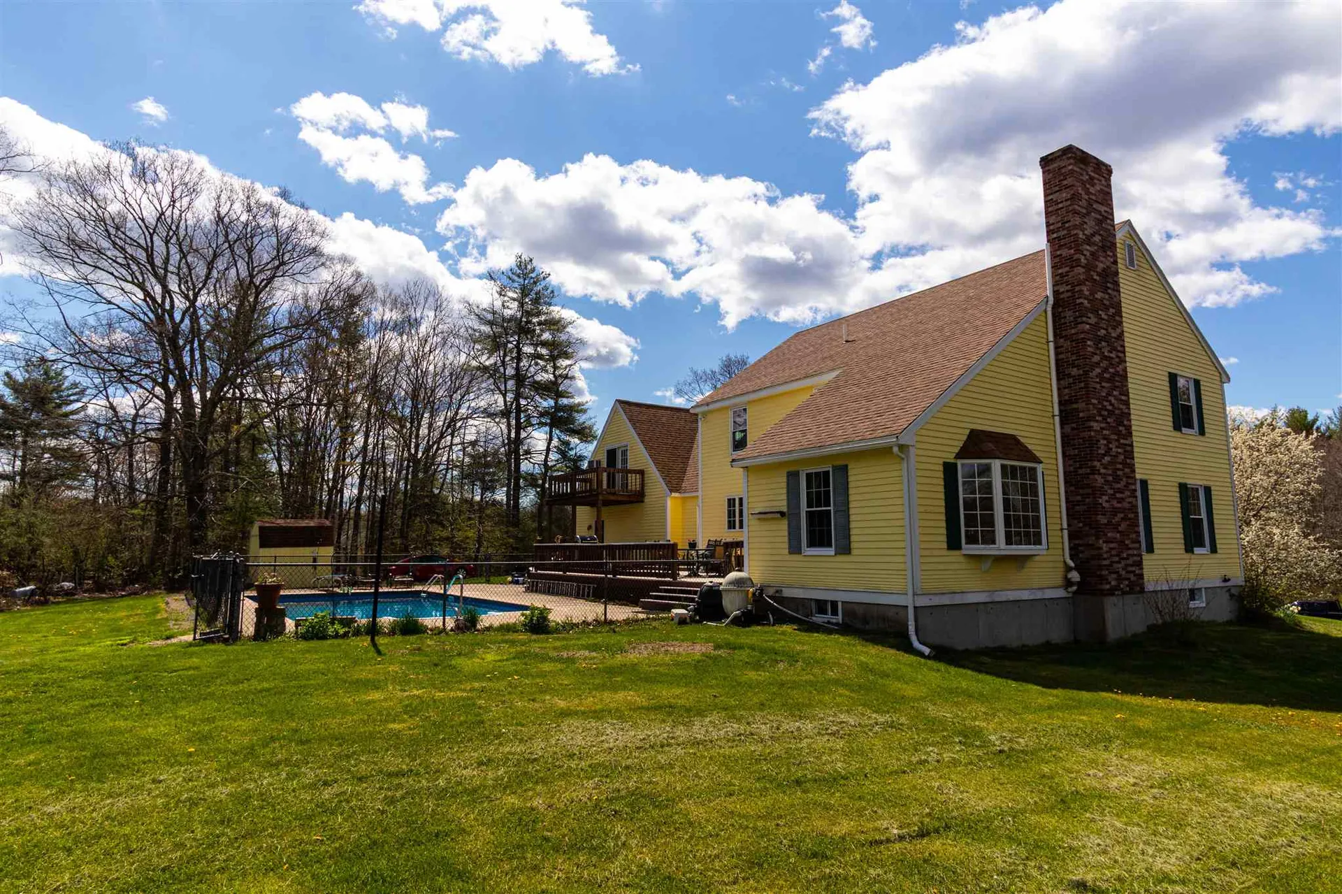 2 Washington Way Kingston NH 03848