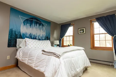 2 Washington Way Kingston NH 03848