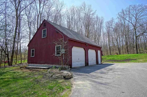 1 Dugout Road Hudson NH 03051