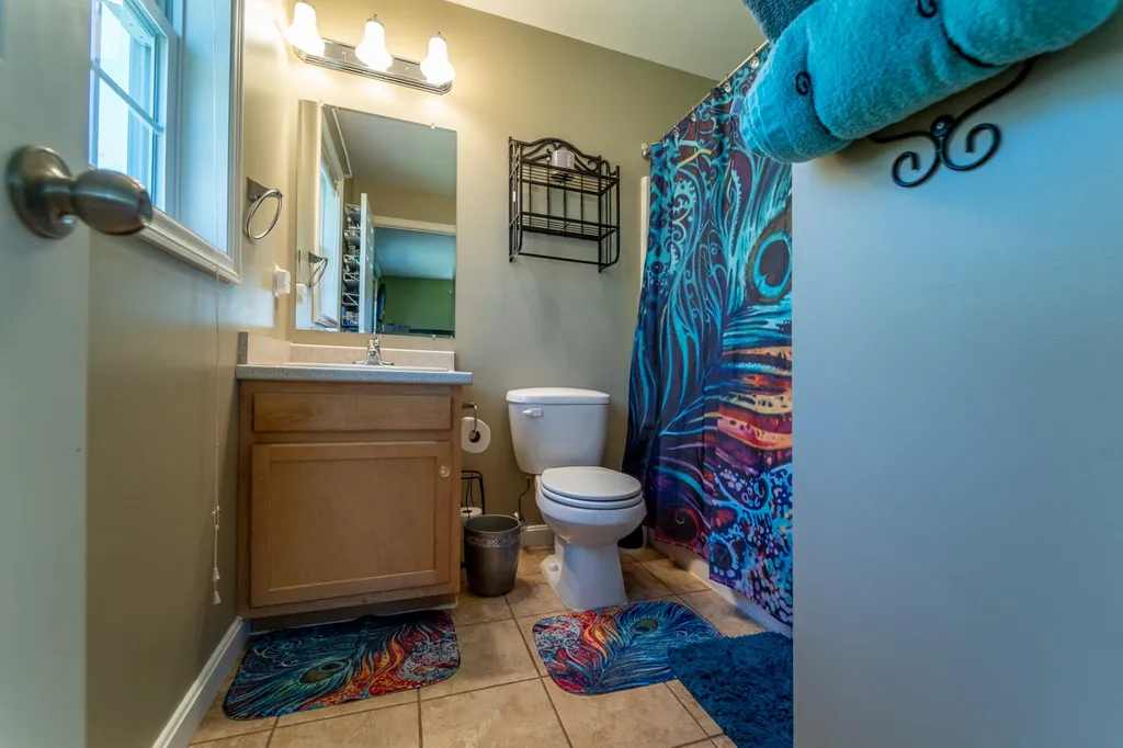61 Hawthorne Circle Somersworth NH 03878