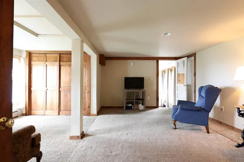 775 South Main Street Peacham VT 05862