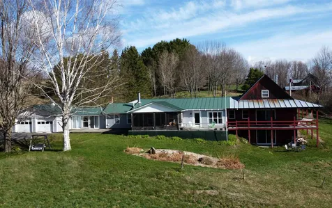 775 South Main Street Peacham VT 05862