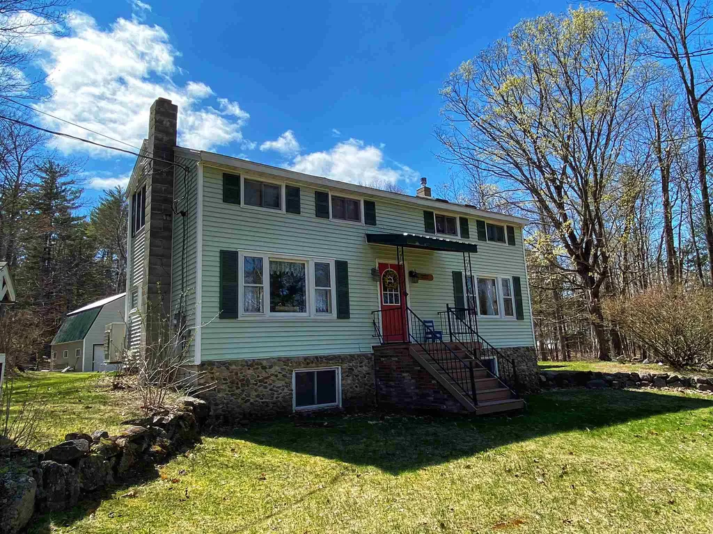 39 Corriveau Way Belmont NH 03220