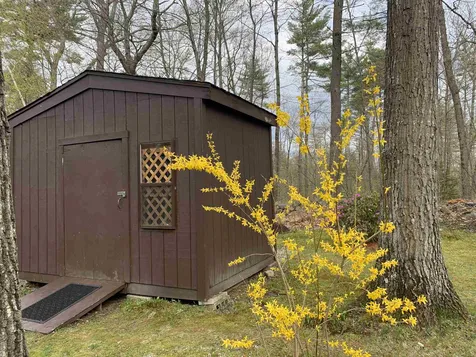 78 Goldfinch Road Barrington NH 03825